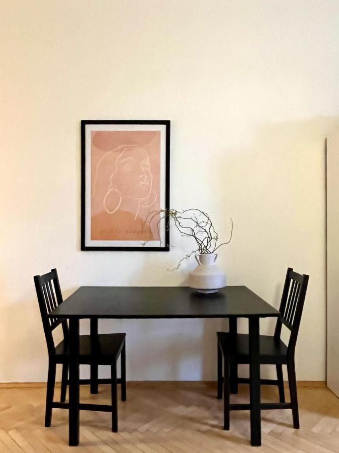 One Bedroom Apartment Close To Prague Castle エクステリア 写真